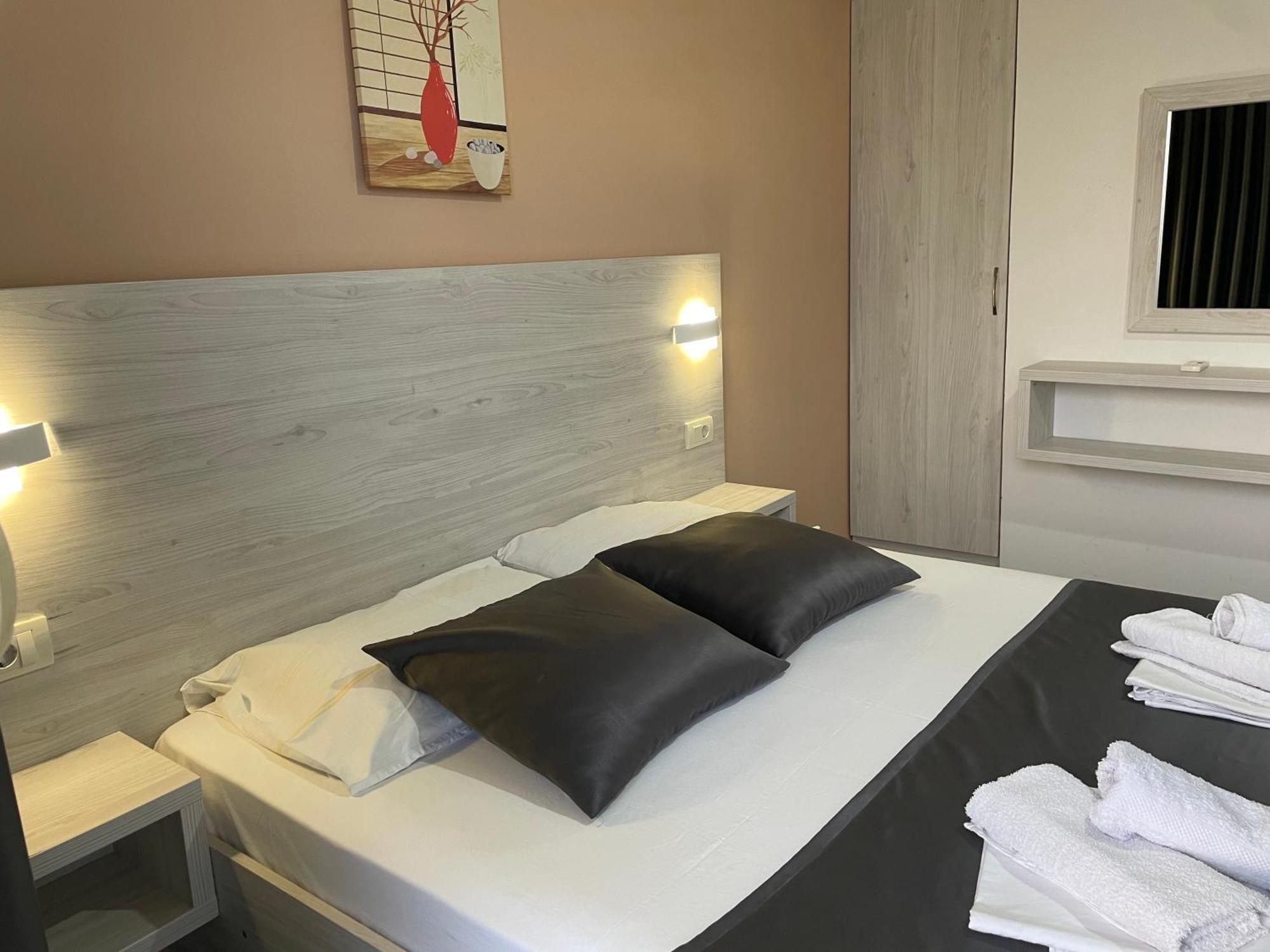 Molla Apartments Ulcinj Buitenkant foto